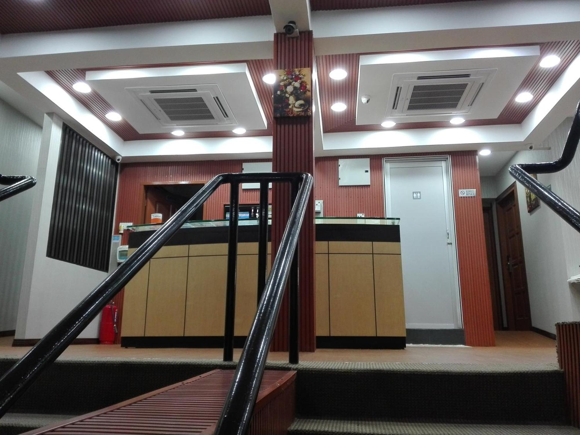 Bintang Square
